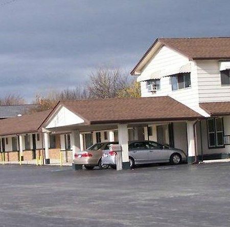 Delta Motel Бей-Сити Экстерьер фото